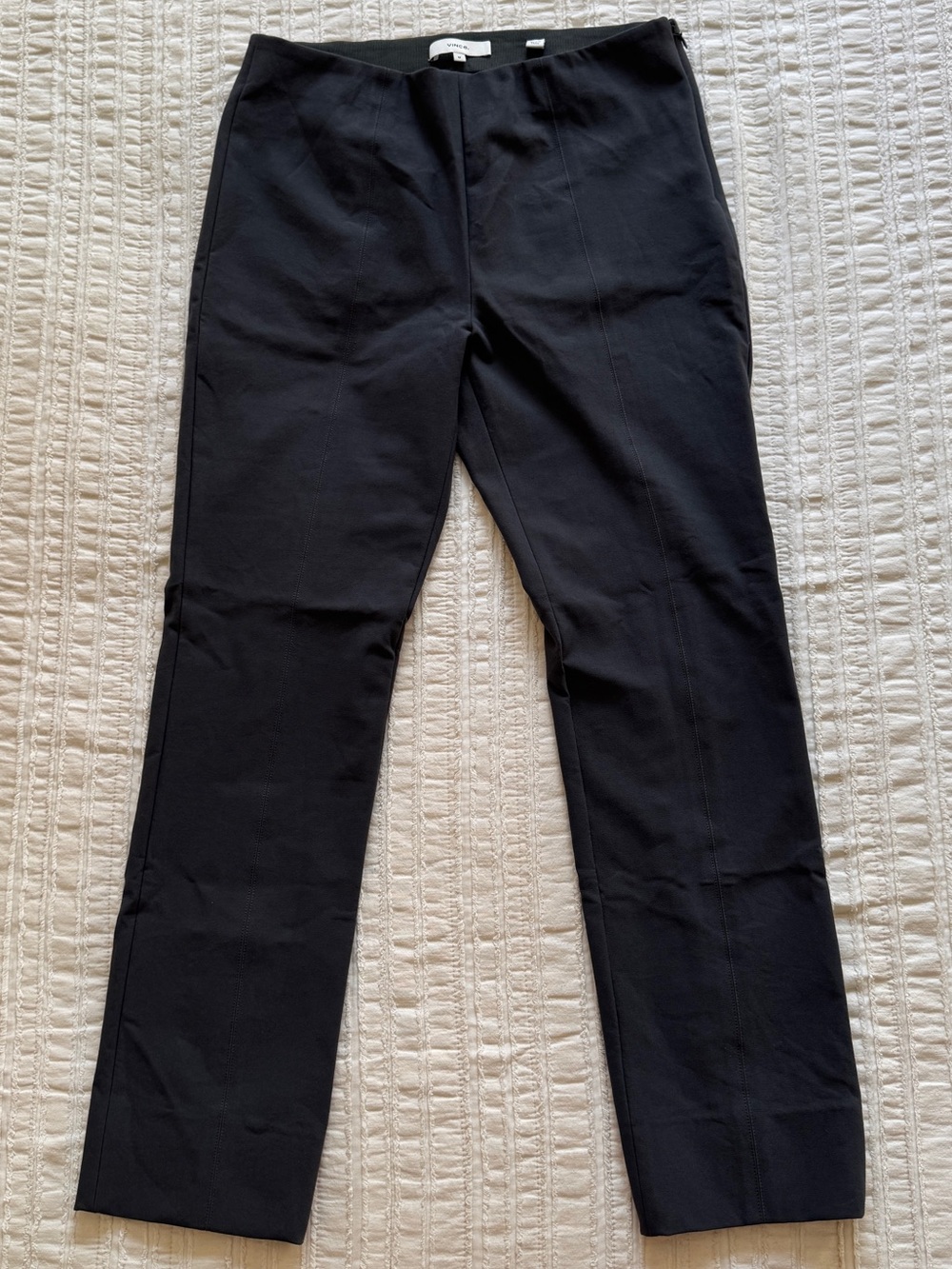 Vince Front Seam Dark Grey Slim Ankle Ponte Pants. Size Medium VR52921199